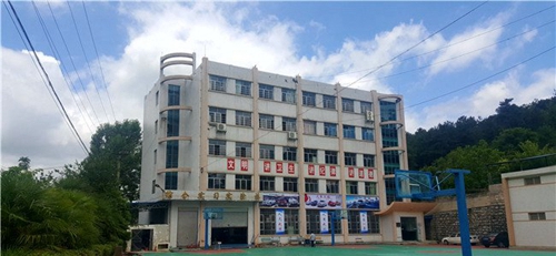 貴州省機(jī)械工業(yè)學(xué)校花溪校區(qū)實(shí)訓(xùn)大樓