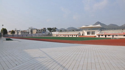 貴州省電子工業(yè)學(xué)校（貴州省機電技工學(xué)校）新建足球場1