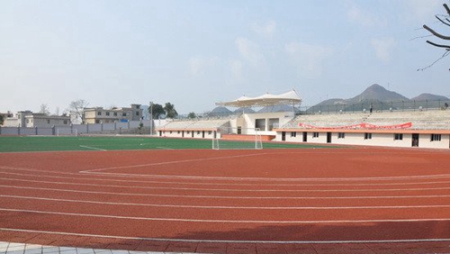 貴州省電子工業(yè)學(xué)校（貴州省機電技工學(xué)校）新建足球場2