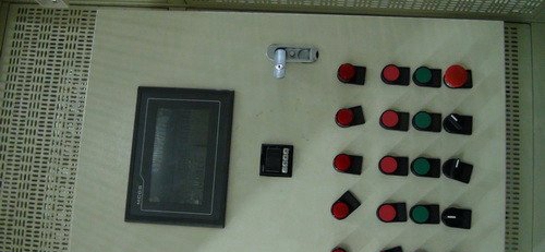 貴州省電子工業(yè)學(xué)校（貴州省國防科技工業(yè)學(xué)校）機(jī)電工程系實訓(xùn)室1