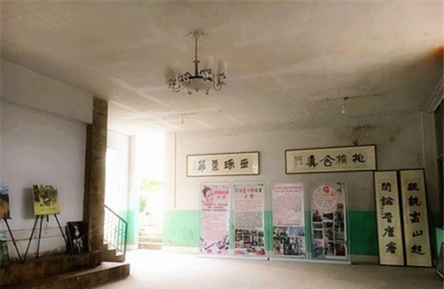 遵義美術(shù)學校小展廳