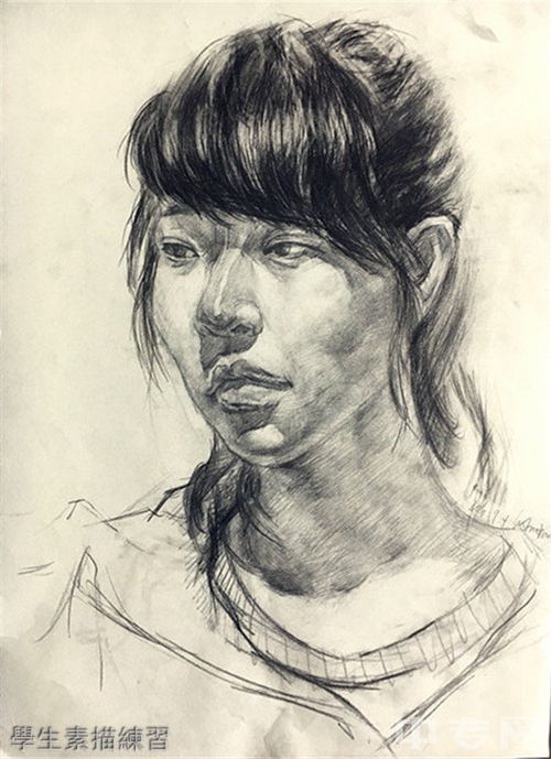 遵義美術(shù)學校學生素描練習