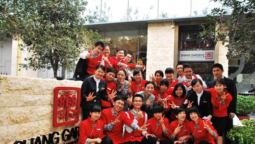 貴州省旅游學(xué)校(貴州思源旅游學(xué)校)學(xué)生在深圳香格里拉大酒店實(shí)習(xí)
