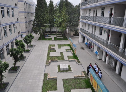 成都市洞子口職業(yè)高級(jí)中學(xué)教學(xué)區(qū)