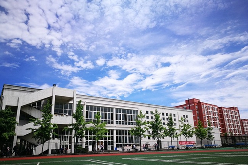 樂(lè)山市計(jì)算機(jī)學(xué)校教學(xué)實(shí)訓(xùn)大樓