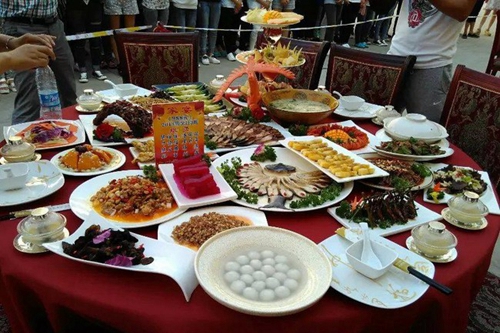 四川省德昌縣職業(yè)高級(jí)中學(xué)（德昌職高）烹飪專(zhuān)業(yè)學(xué)生宴會(huì)設(shè)計(jì)作品