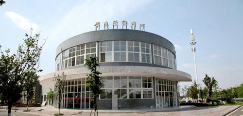四川省旅游學(xué)校學(xué)生活動(dòng)中心