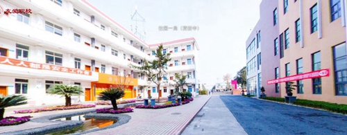 成都市郫都區(qū)友愛職業(yè)技術學校（郫縣友愛職業(yè)學校）校園一角