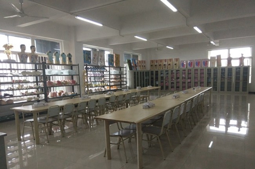 成都五月花高級技工學校（金堂五月花學校）標本室