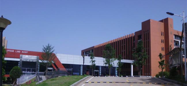 昆明醫(yī)科大學海源學院辦公樓