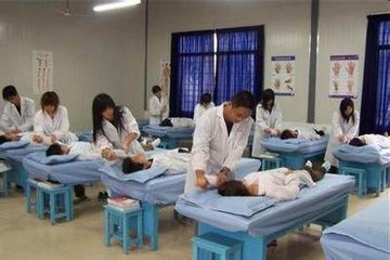 康復(fù)治療技術(shù)專業(yè)生在實踐