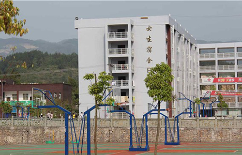 黔江民族職教中心籃球場(chǎng)
