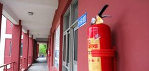 成都天府職業(yè)技術(shù)學(xué)校校園實(shí)訓(xùn)室