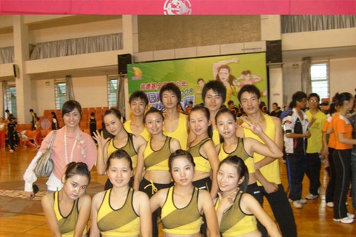 成都翰林職業(yè)技術(shù)學(xué)校參加成都市健身操比賽