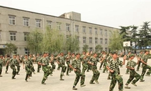 四川省志翔職業(yè)技術學校軍體拳