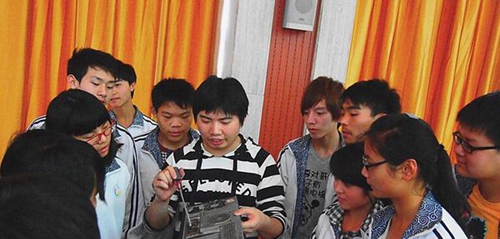 四川省志翔職業(yè)技術學校雷鋒月”活動