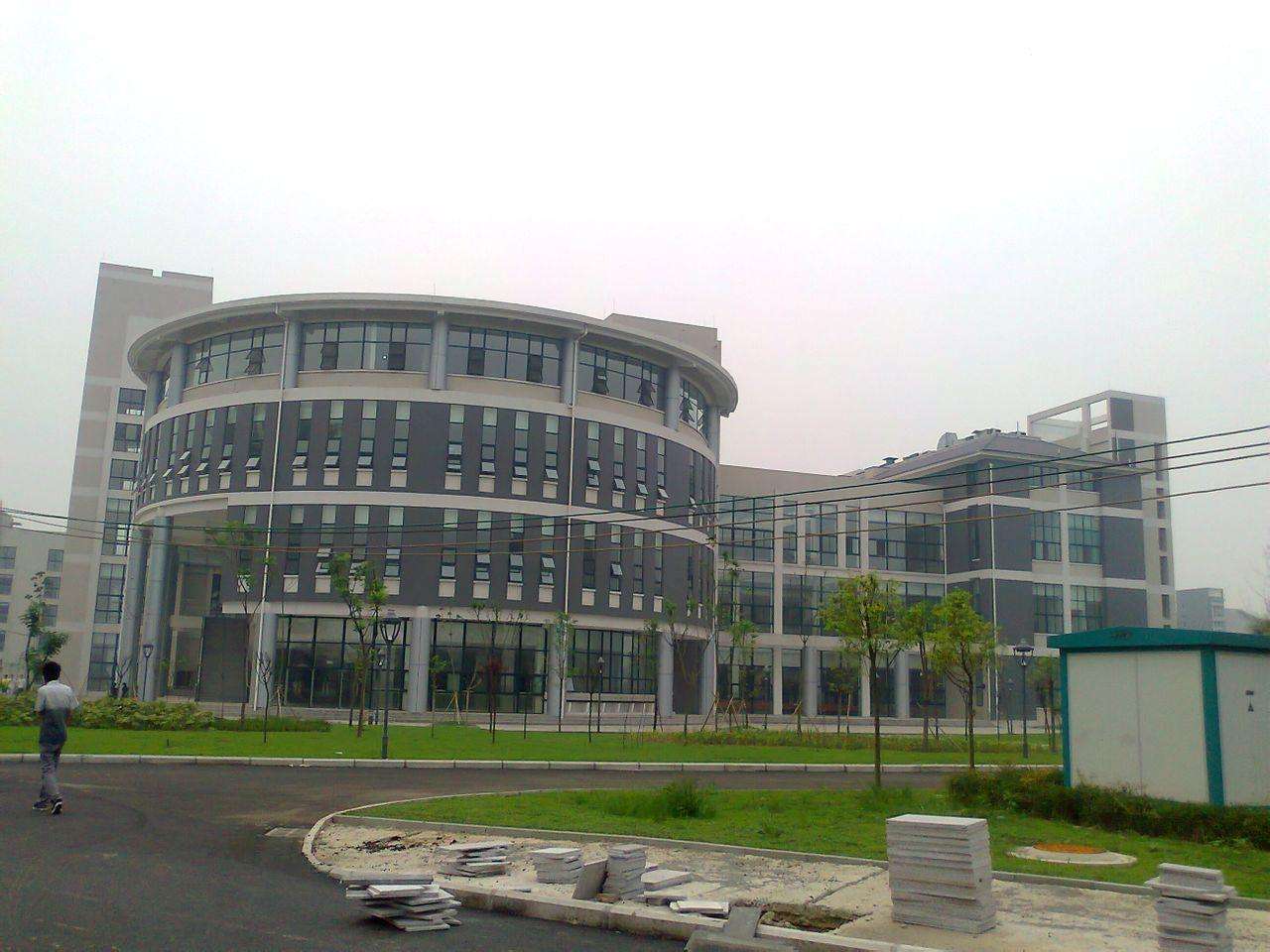 昆明理工大學(xué)校園環(huán)境