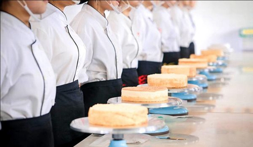 成都新東方烹飪技工學(xué)校餐點(diǎn)制作