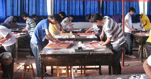 四川省宣漢職業(yè)中專學(xué)校電子專業(yè)實訓(xùn)