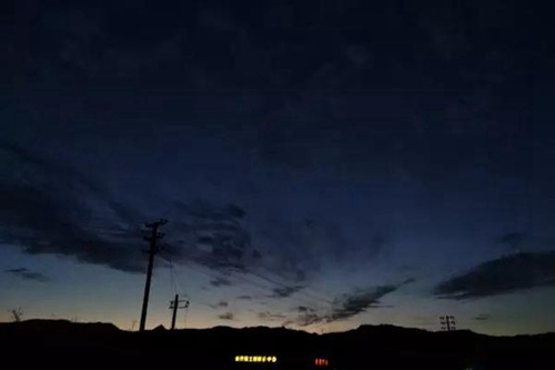達(dá)州全星職業(yè)技術(shù)學(xué)校校園夜景