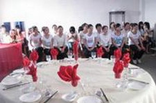 達(dá)州華西職業(yè)技術(shù)學(xué)校酒店管理實(shí)訓(xùn)