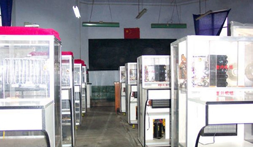 德陽黃許職業(yè)中專學(xué)校實 作 展 示 (三)