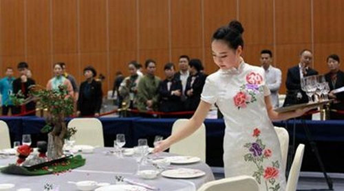 四川省什邡市職業(yè)中專學(xué)校實(shí)習(xí)生風(fēng)采