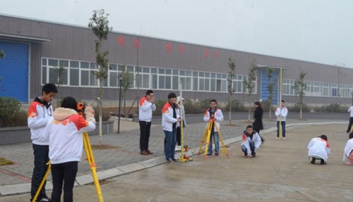 德陽中藝科技職業(yè)學(xué)校建筑工程系實訓(xùn)