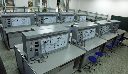 四川省犍為職業(yè)高級中學電子技術應用2