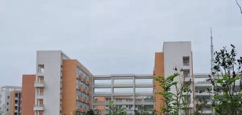四川省犍為職業(yè)高級中學教學樓