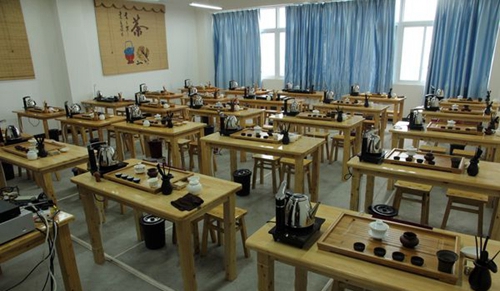 四川省犍為職業(yè)高級中學高星級飯店運營與管理2
