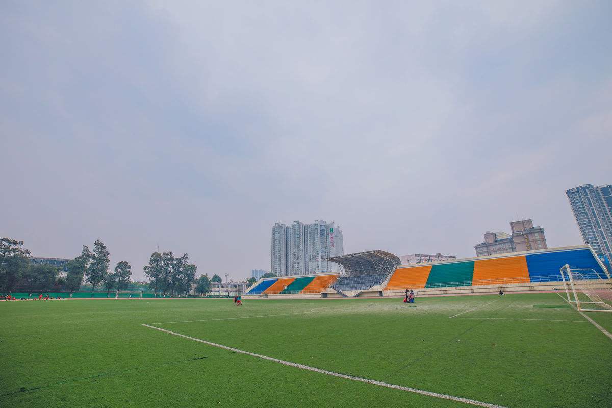 四川省內(nèi)江醫(yī)科學校2022年的招生條件是什么_2022年收費如何