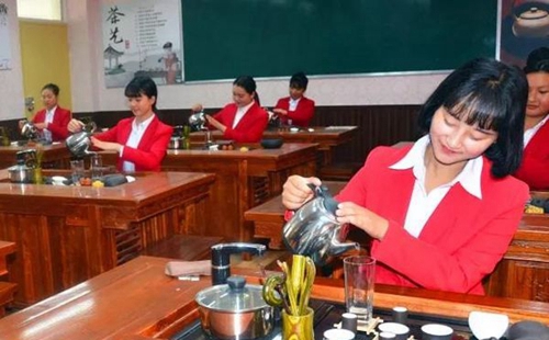 峨邊彝族自治縣職業(yè)高級中學(xué)校茶藝實訓(xùn)