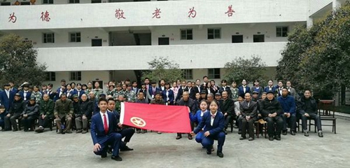 眉山市華西航空旅游學(xué)校活動(dòng)現(xiàn)場(chǎng)