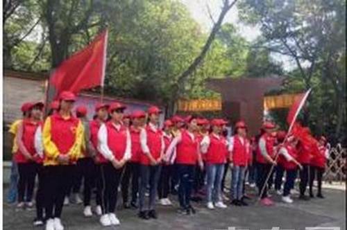 瀘州市天樺職業(yè)技術(shù)學(xué)校志愿服務(wù)