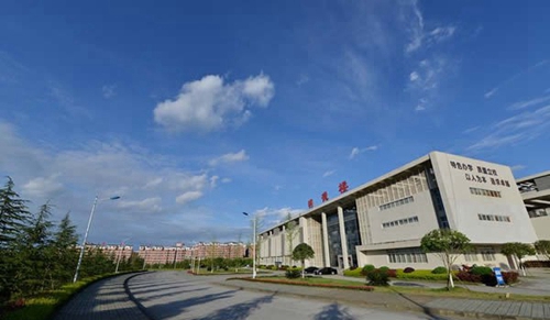 南充職業(yè)技術學院明德樓