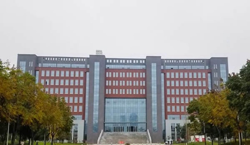 四川工程職業(yè)技術(shù)學院教學樓