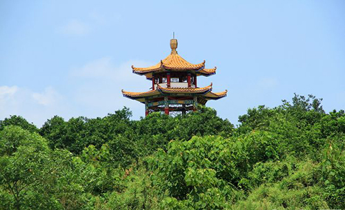 重慶工商職業(yè)學院校園涼亭