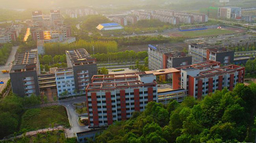 重慶醫(yī)藥高等?？茖W(xué)校實(shí)驗(yàn)樓全景