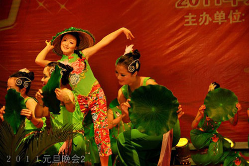 重慶科創(chuàng)職業(yè)學(xué)院２０１１元旦晚會2