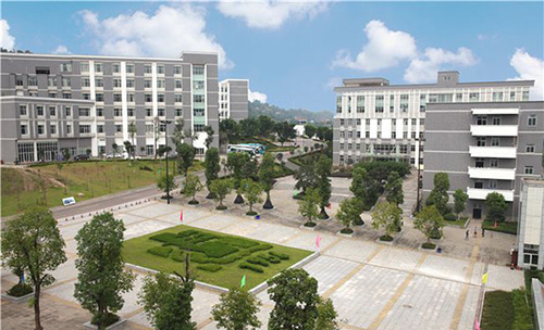 重慶建筑工程職業(yè)學院校前區(qū)廣場