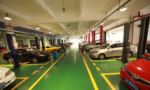 重慶電訊職業(yè)學院汽車實訓中心