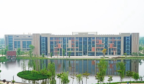 德陽(yáng)城市軌道交通職業(yè)學(xué)院校園風(fēng)光