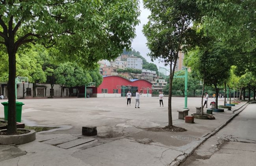 貴陽(yáng)電子職業(yè)學(xué)校校園生活