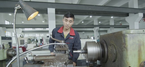 遵義職業(yè)技術(shù)學(xué)院機(jī)電實(shí)訓(xùn)車間