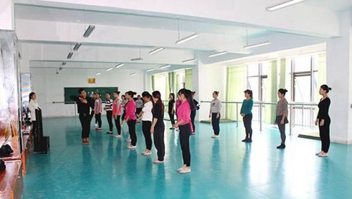 貴州城市職業(yè)學(xué)院舞蹈課