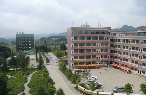 貴州城市職業(yè)學(xué)院校園風(fēng)光