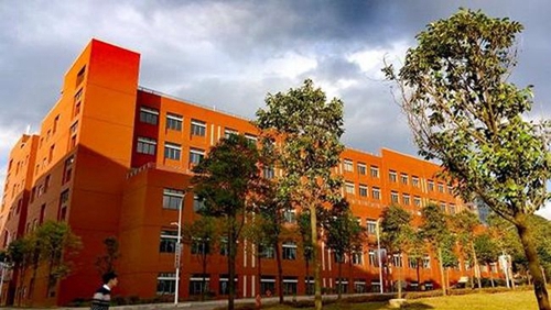 貴州工業(yè)職業(yè)技術學院校園風物紀實9