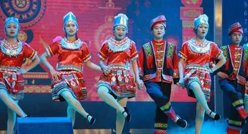 黔南民族幼兒師范高等?？茖W(xué)校民族舞蹈
