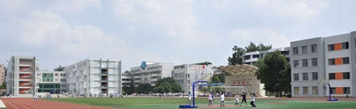 成都市鐵路中學(xué)校園生活